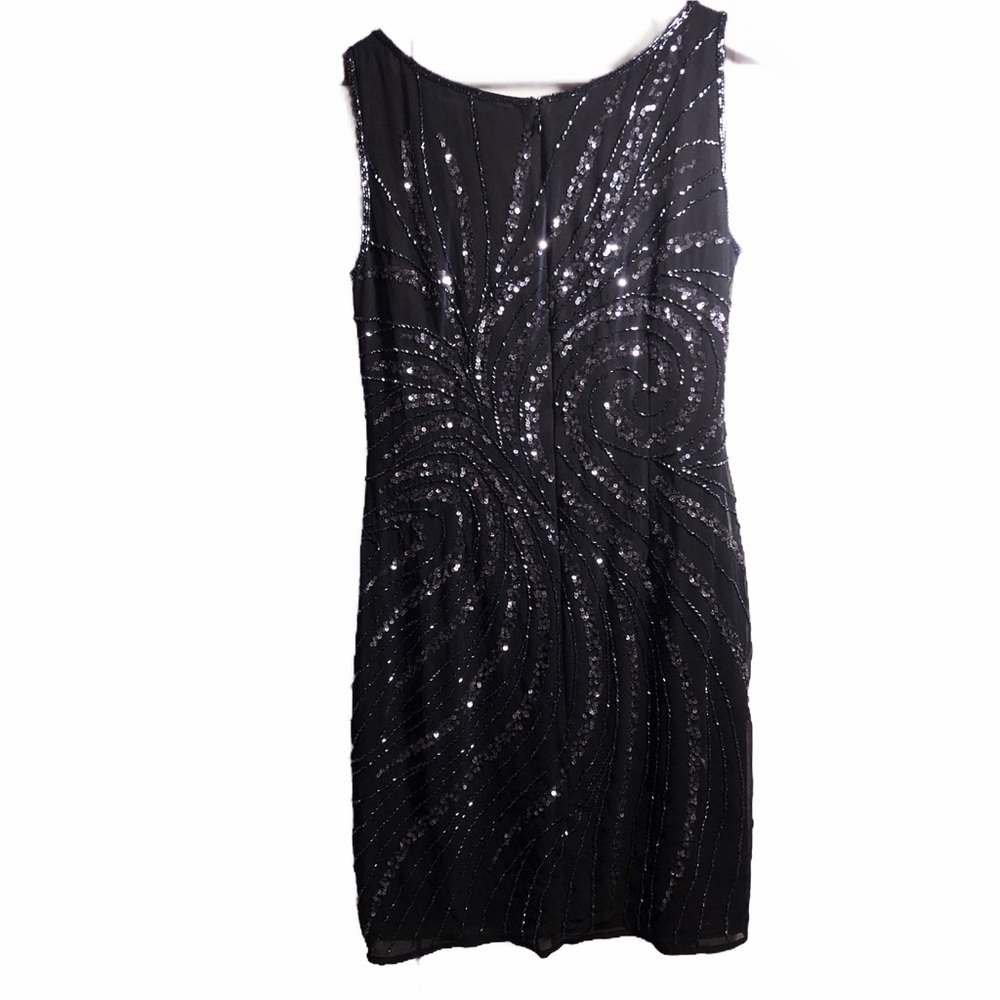 Adrianna Papell Hand Beaded V-Neck Short Sheath Cocktail Dress Size 6 - Picture 5 of 8